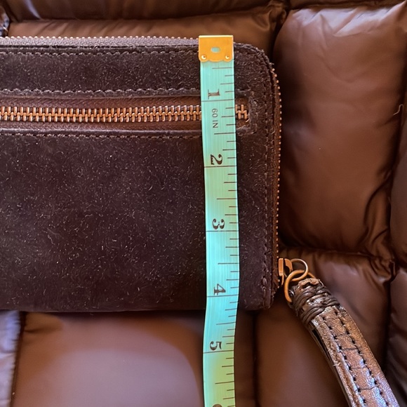 49 Square Miles Black Suede Chit Chat Phone Wallet Wristlet Zip Around - Picture 12 of 15